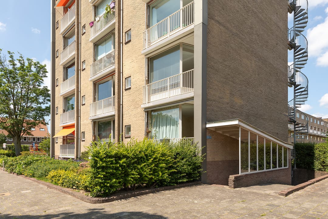 Foto 16 van Loosdrechtseweg 237