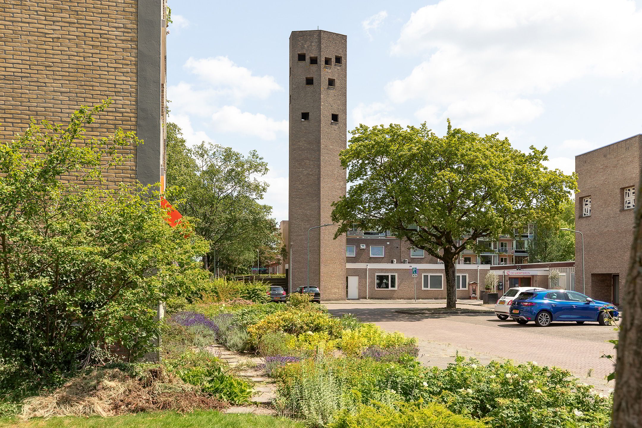 Foto 15 van Loosdrechtseweg 237