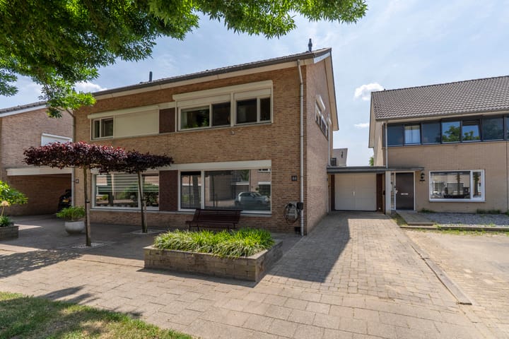 Foto 1 van Rosa Manusstraat 44