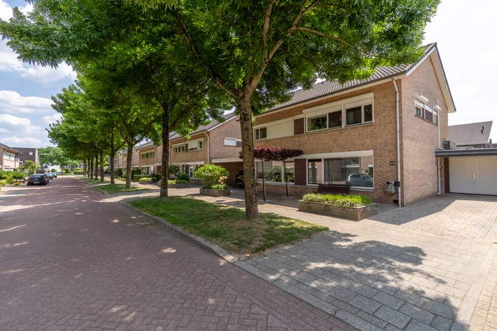 Foto 7 van Rosa Manusstraat 44