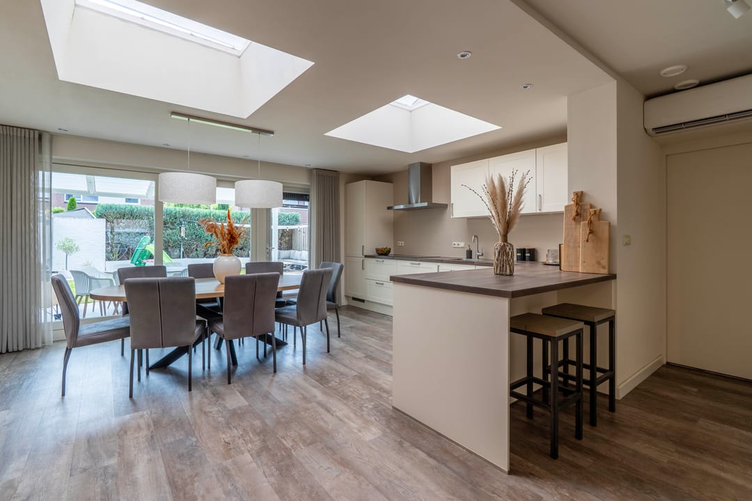 Foto 17 van Rosa Manusstraat 44