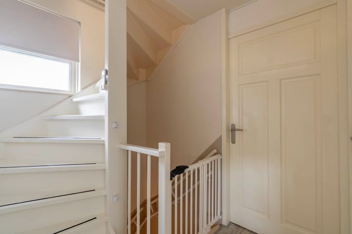 Foto 34 van Rosa Manusstraat 44