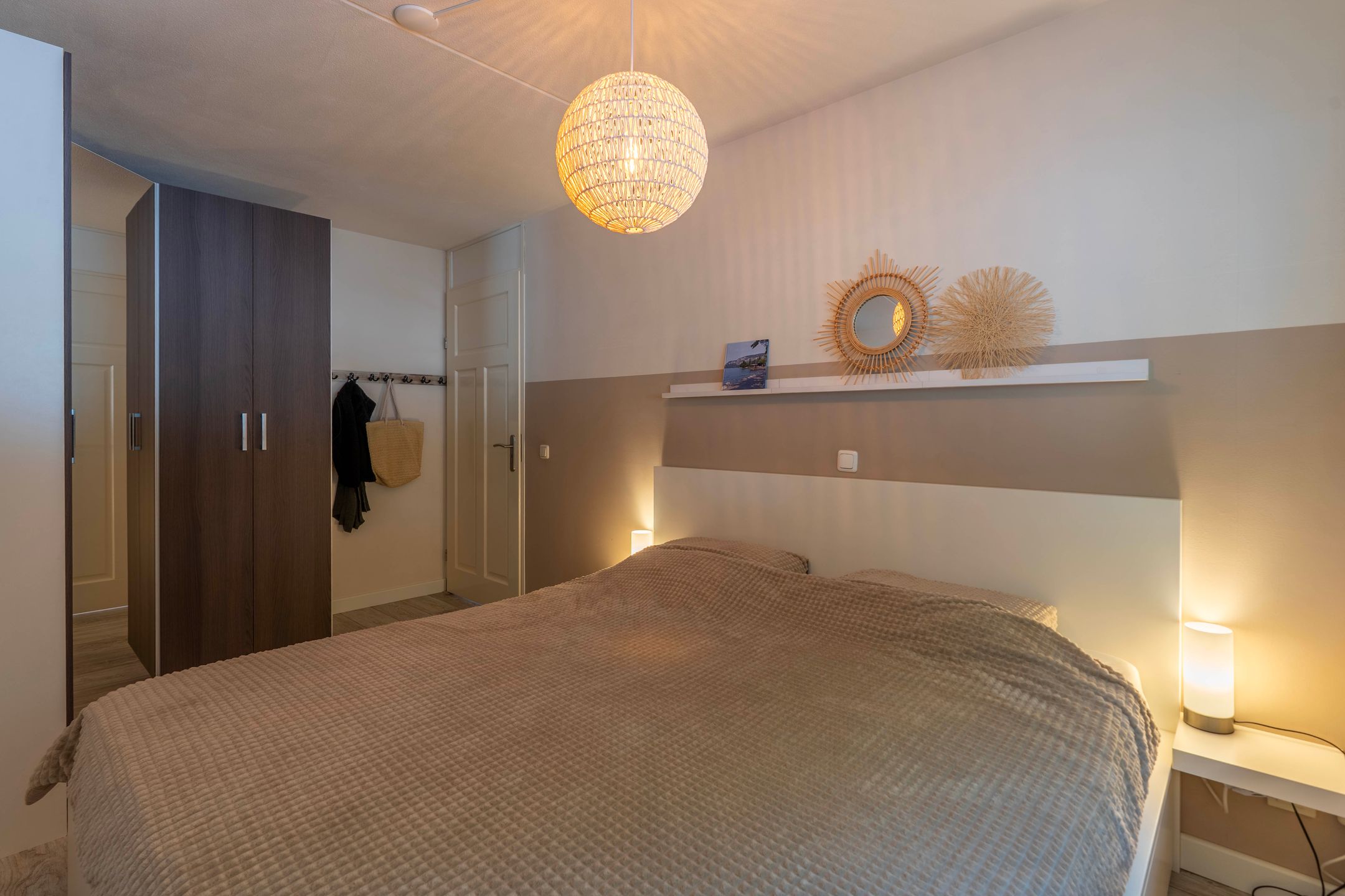 Foto 36 van Rosa Manusstraat 44