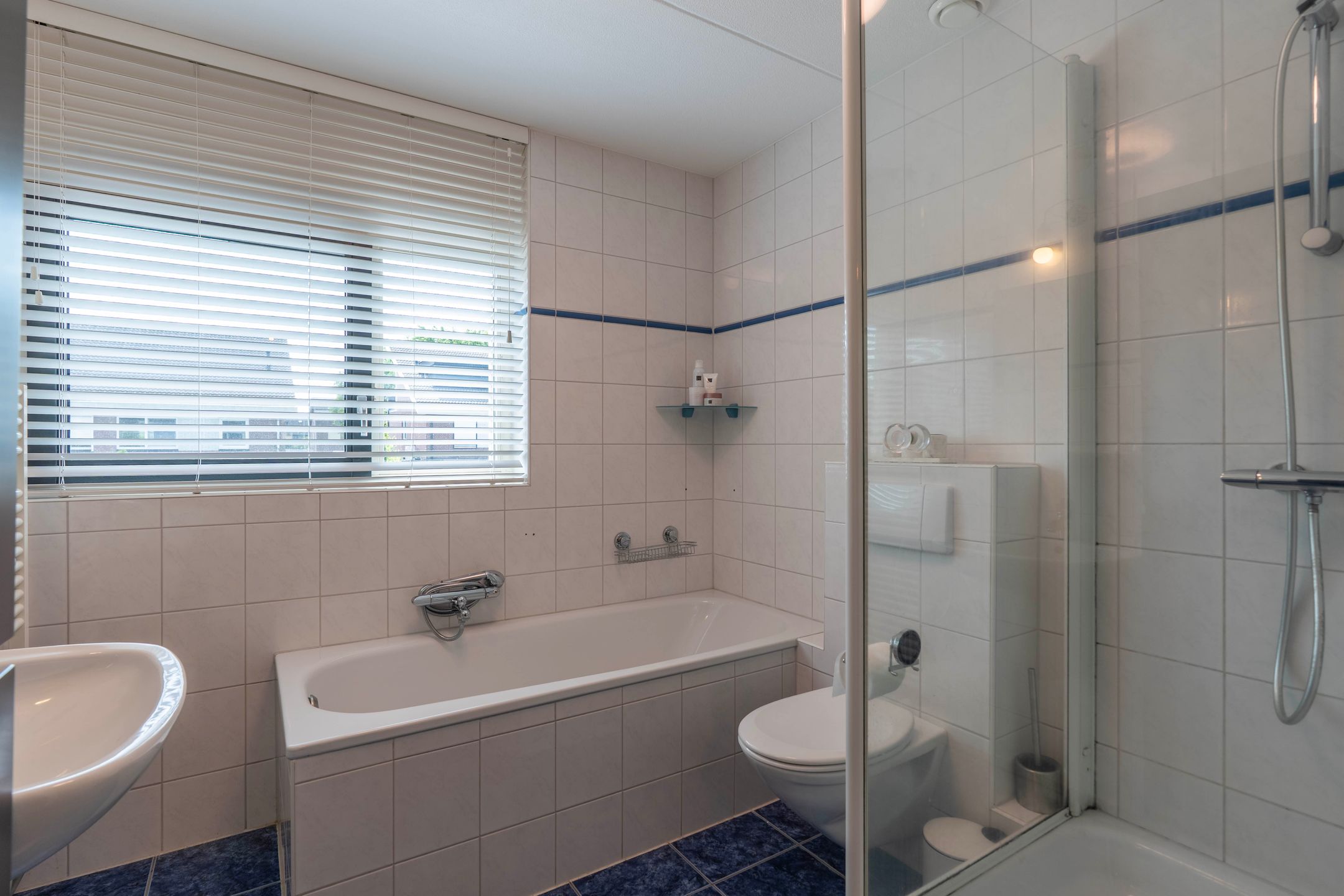 Foto 39 van Rosa Manusstraat 44