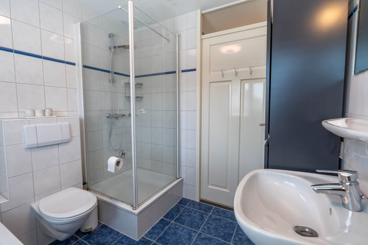 Foto 41 van Rosa Manusstraat 44