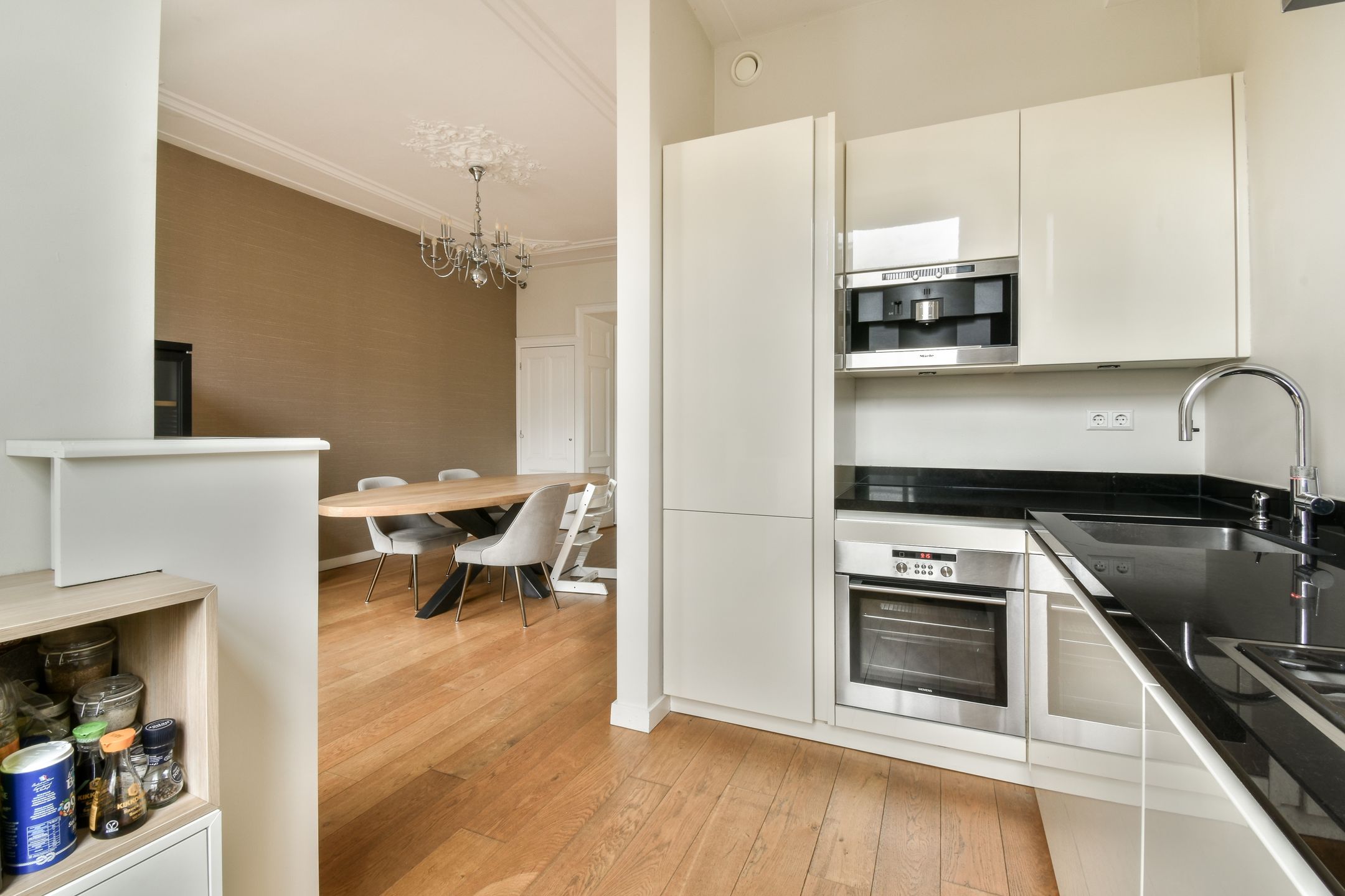 Foto 9 van Johannes Verhulststraat 4-2