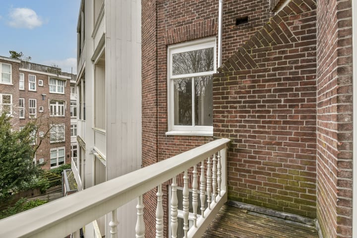 Foto 12 van Johannes Verhulststraat 4-2