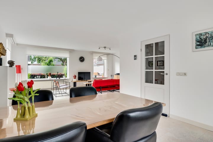 Foto 13 van Ribesstraat 48