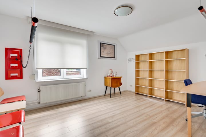 Foto 26 van Ribesstraat 48