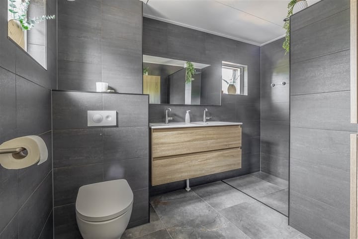 Foto 4 van Joop den Uyllaan 21