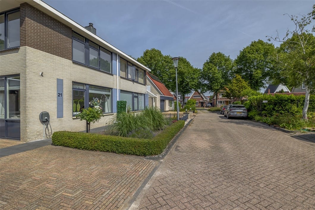 Foto 30 van Joop den Uyllaan 21