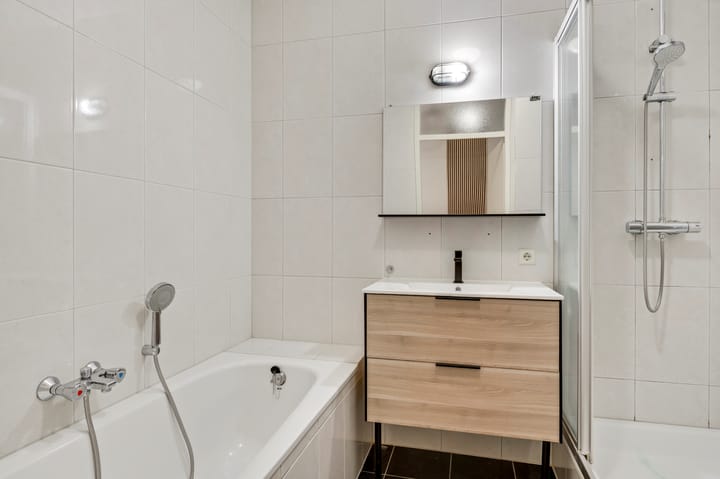 Photo 10 of St. Rochusstraat 12-A