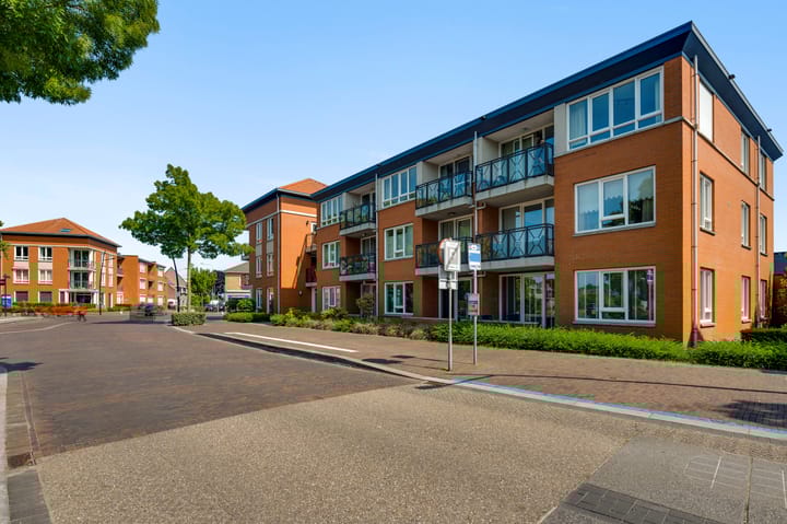 Photo 21 of St. Rochusstraat 12-A