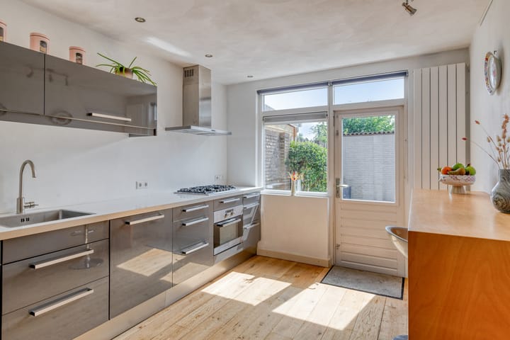 Foto 8 van Vincent van Goghlaan 4