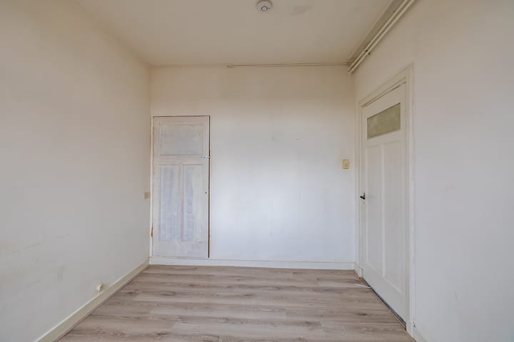 Foto 21 van Van Swinderenstraat 44-B