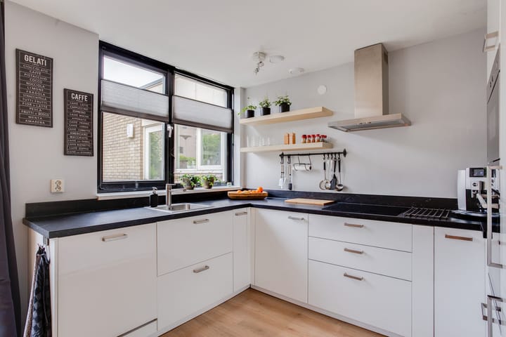 Foto 15 van Antwerpenstraat 46