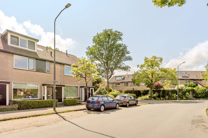 Photo 7 of Galjoen 79