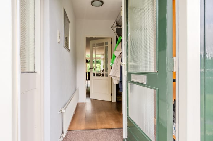 Photo 10 of Galjoen 79