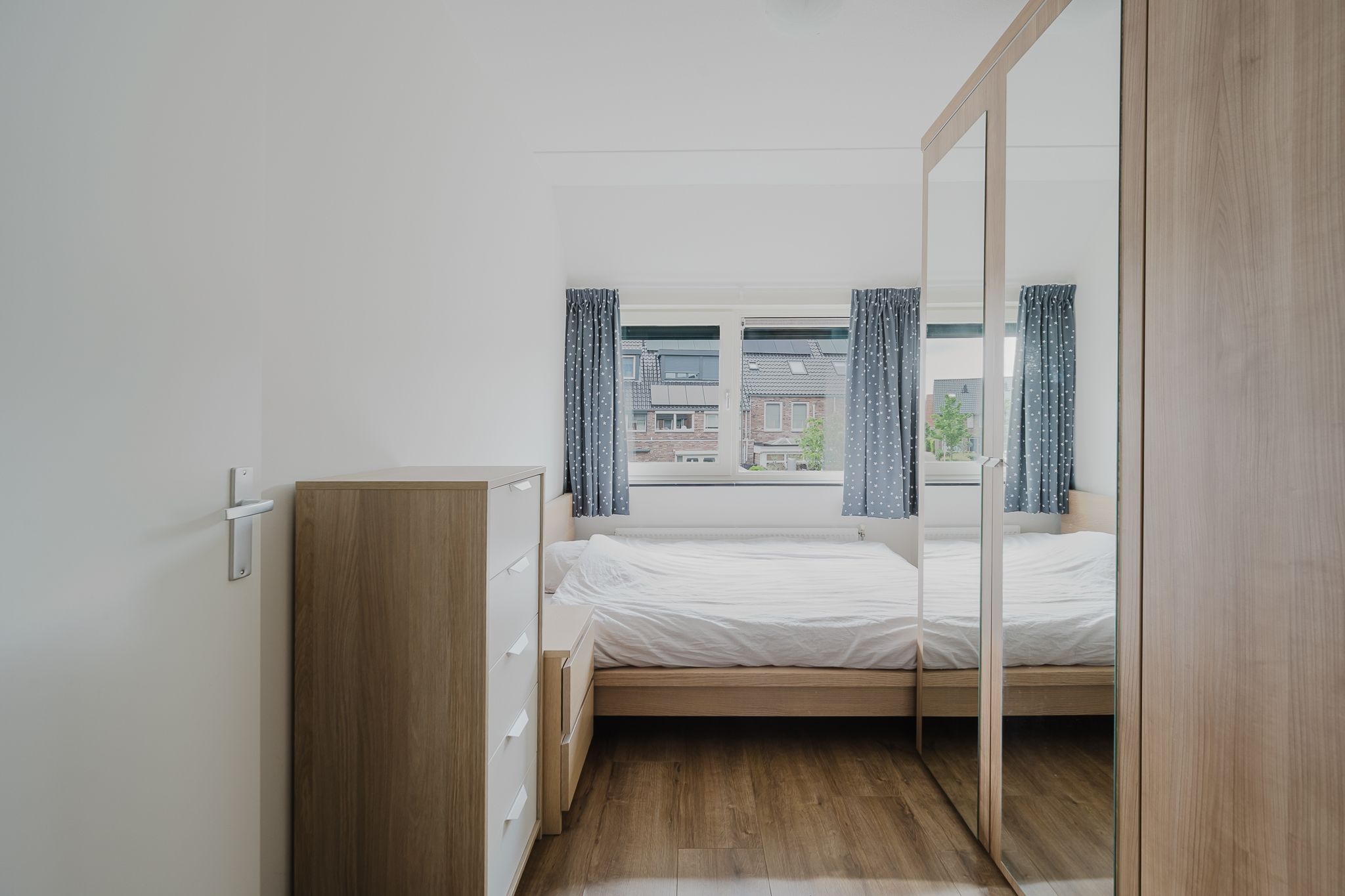 Foto 27 van Carel Willinklaan 11