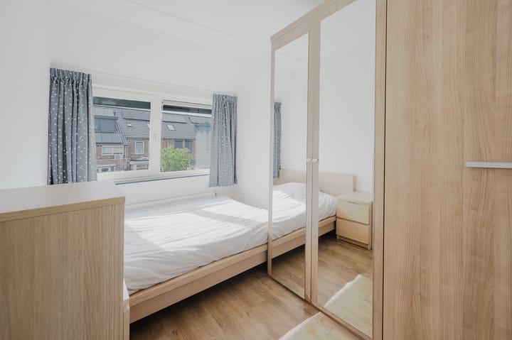 Foto 28 van Carel Willinklaan 11