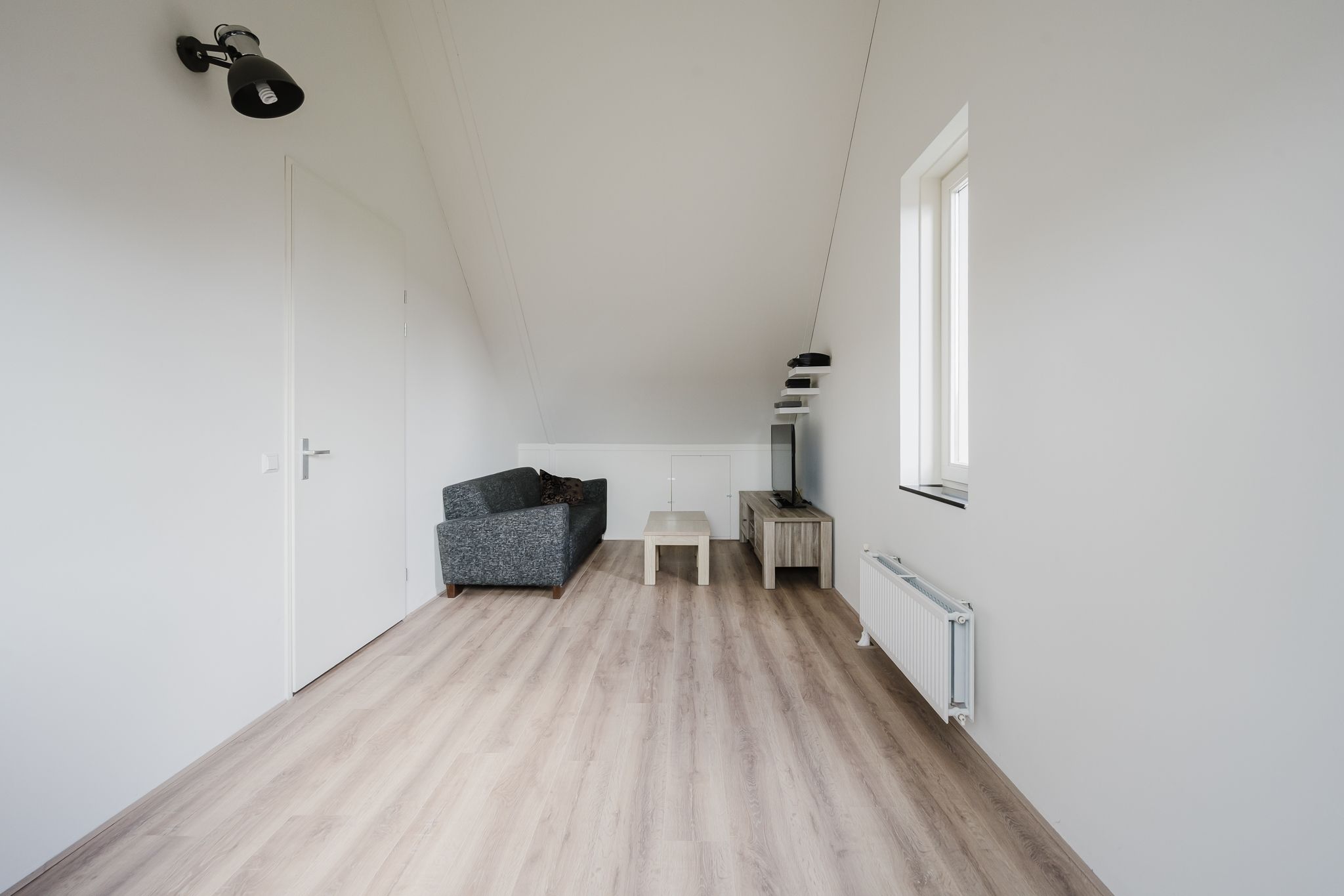 Foto 33 van Carel Willinklaan 11