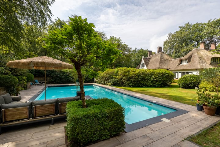 Foto 1 van Valkeveenselaan 1