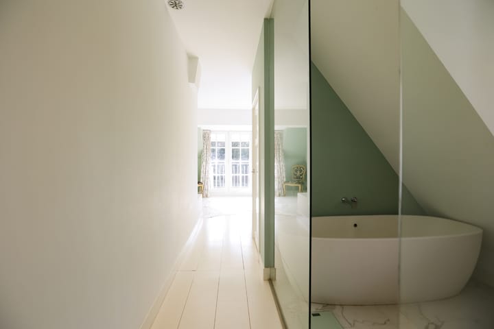 Foto 24 van Valkeveenselaan 1