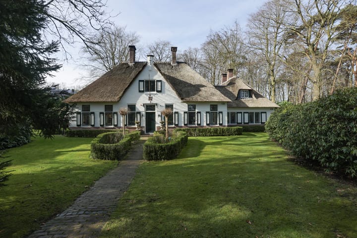 Foto 42 van Valkeveenselaan 1