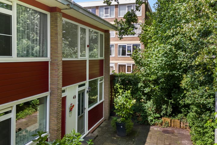 Foto 34 van Begoniastraat 45