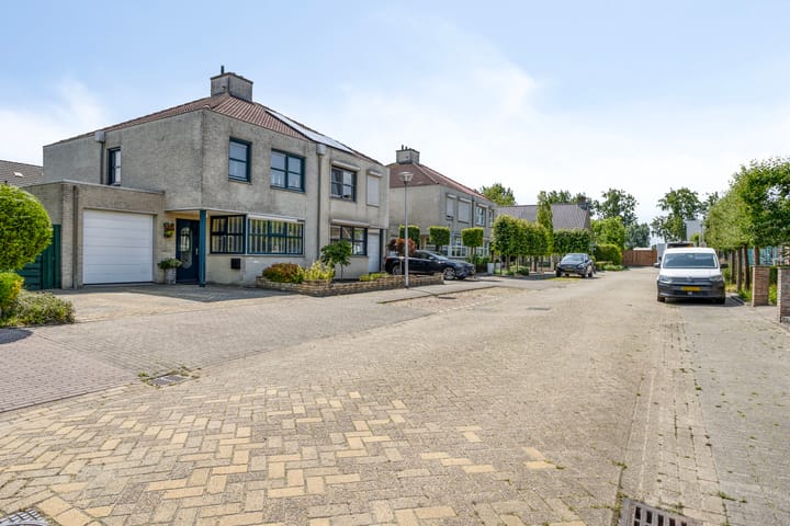 Photo 6 of Waegemaekersstraat 8