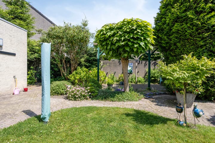 Photo 41 of Waegemaekersstraat 8