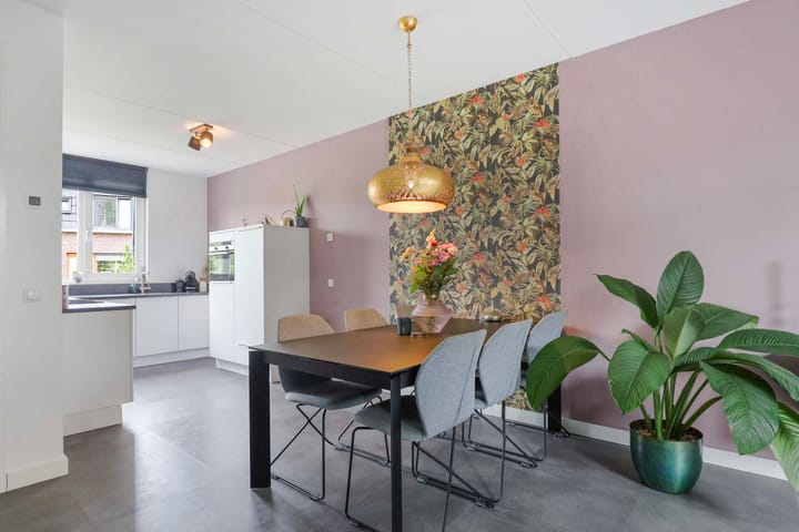 Foto 12 van Dokter J. van Heuvenweg 44