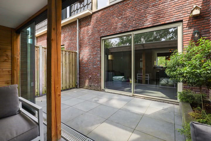 Foto 21 van Dokter J. van Heuvenweg 44