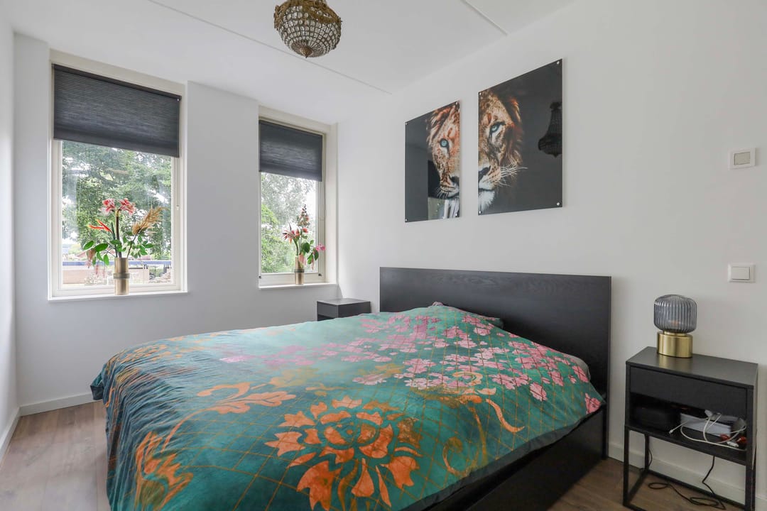 Photo 23 of Dokter J. van Heuvenweg 44