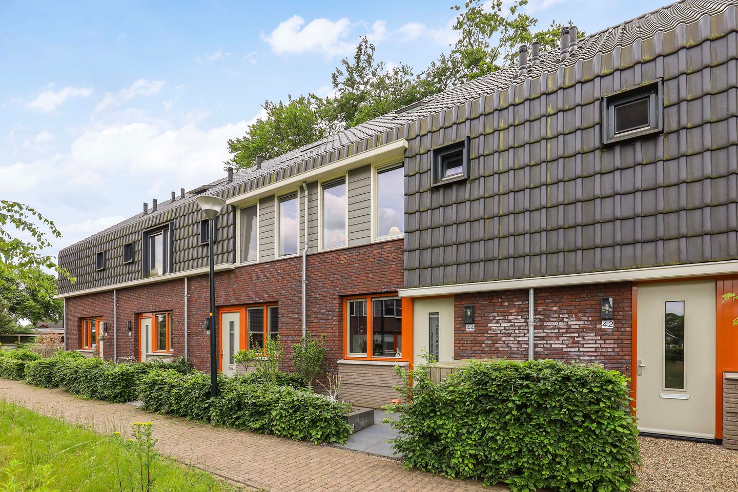 Photo 34 of Dokter J. van Heuvenweg 44