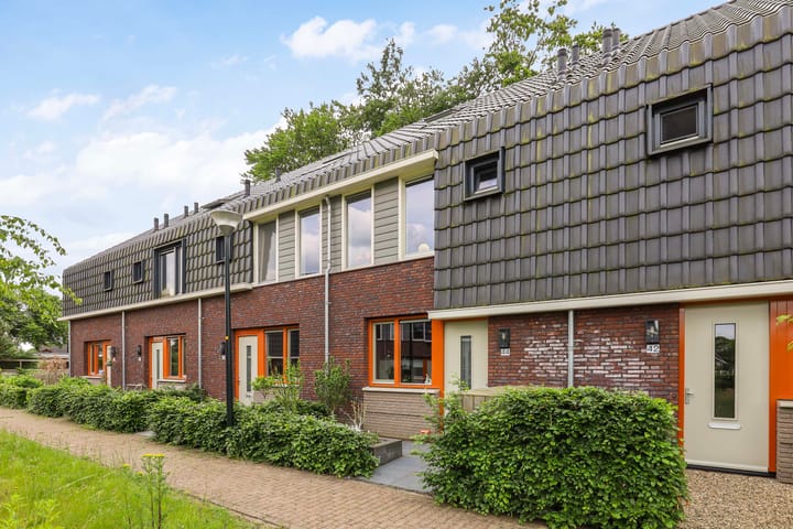 Foto 34 van Dokter J. van Heuvenweg 44