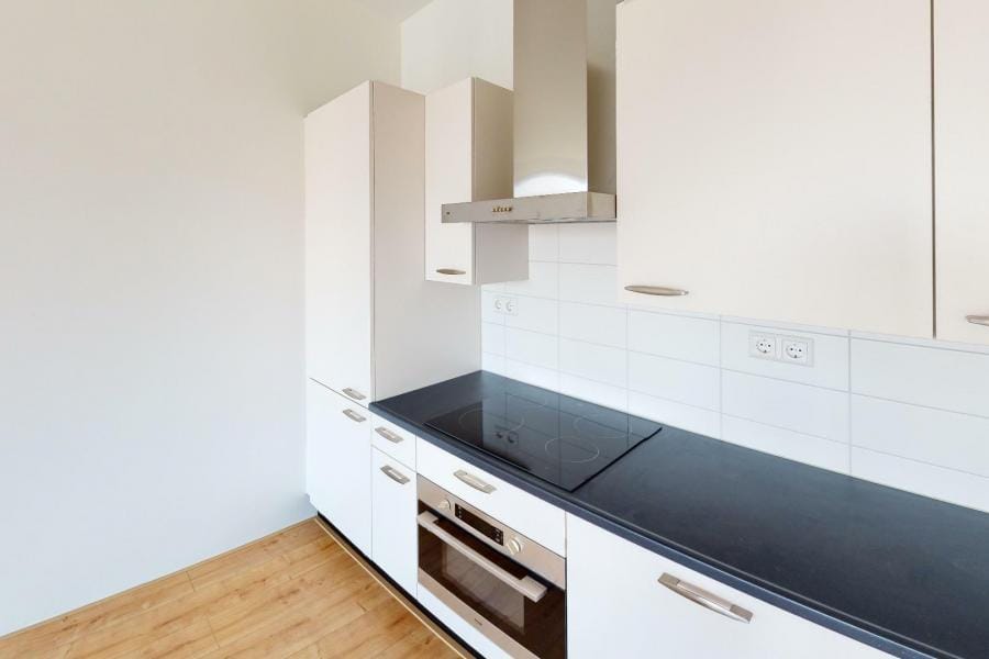 Foto 8 van Oostenburgermiddenstraat 639