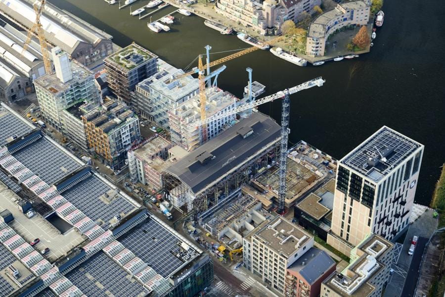 Foto 18 van Oostenburgermiddenstraat 639