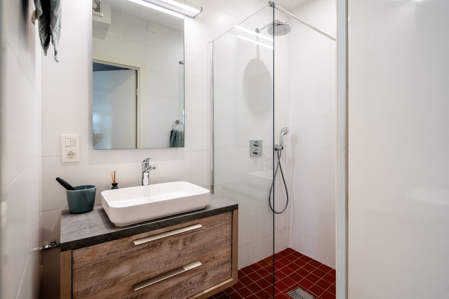 Foto 19 van Bonairestraat 76-H