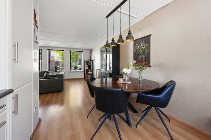 Foto 15 van Mezenveld 146