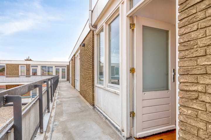 Foto 9 van Julianastraat 56-L