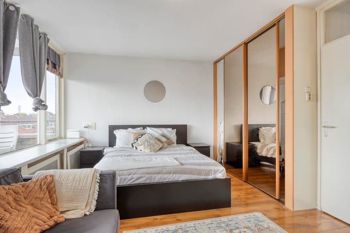 Foto 15 van Julianastraat 56-L