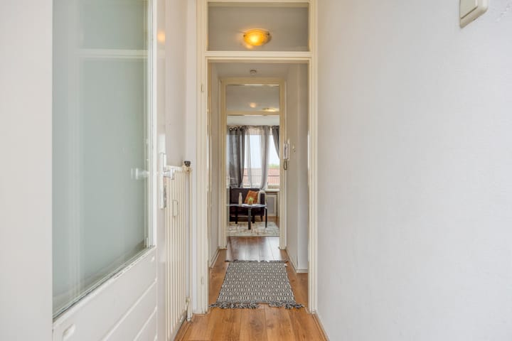 Foto 11 van Julianastraat 56-L