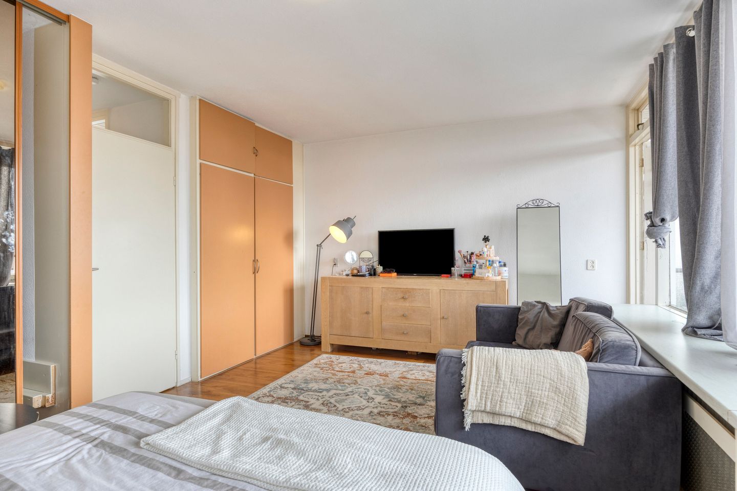 Foto 14 van Julianastraat 56-L