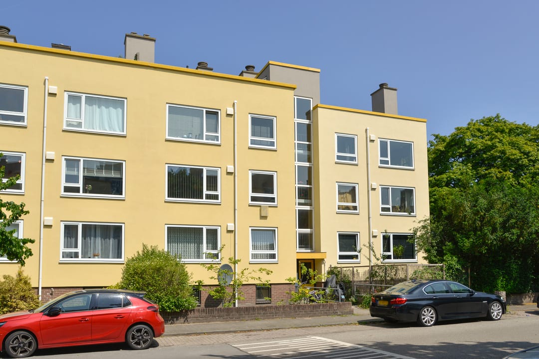 Foto 1 van Van Riebeeckweg 131