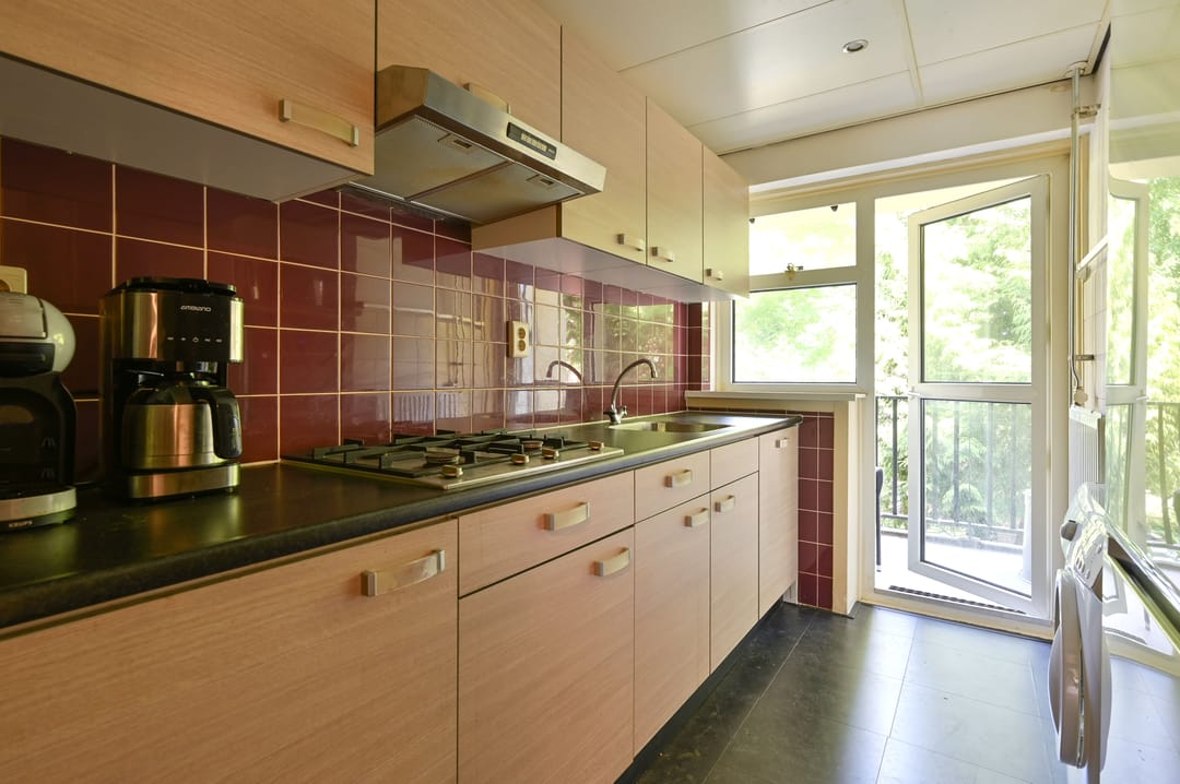 Foto 11 van Van Riebeeckweg 131