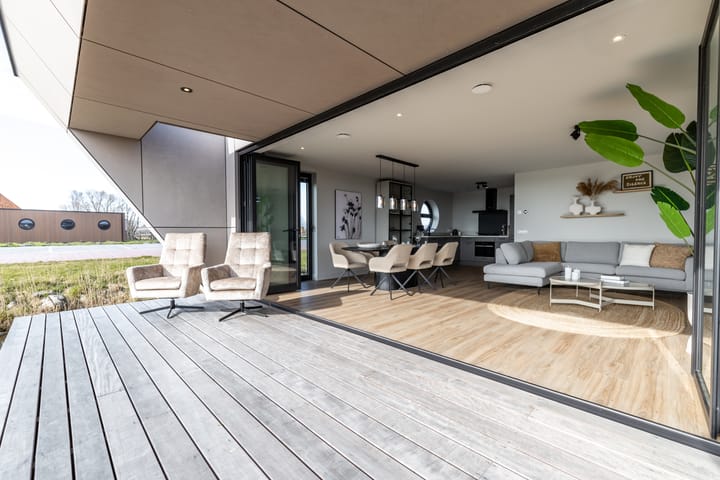 Foto 12 van Straatweg 32