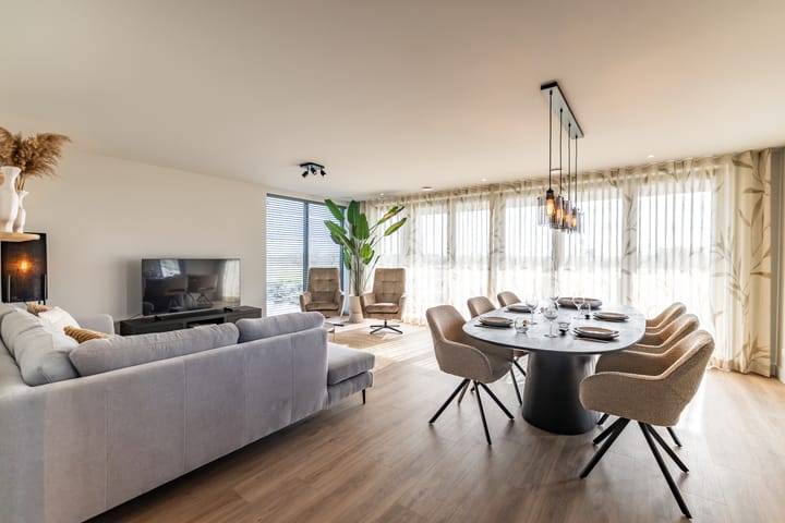 Foto 15 van Straatweg 32