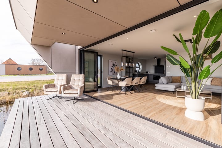 Foto 20 van Straatweg 32