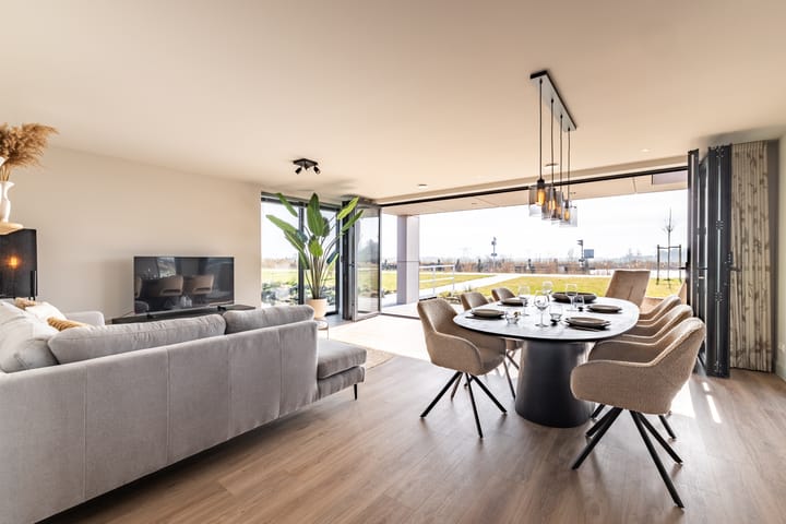 Foto 24 van Straatweg 32